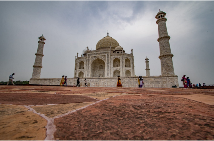 Know More About the History of Taj Mahal
